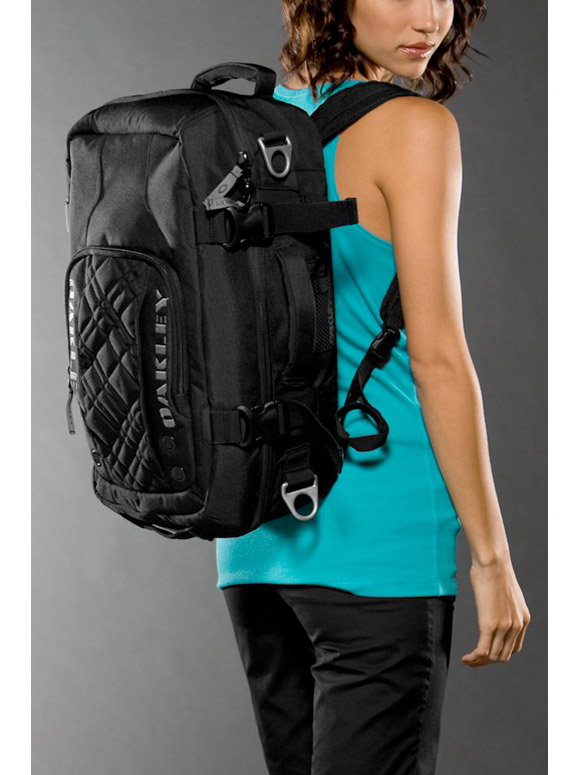 oakley duffel bag backpack